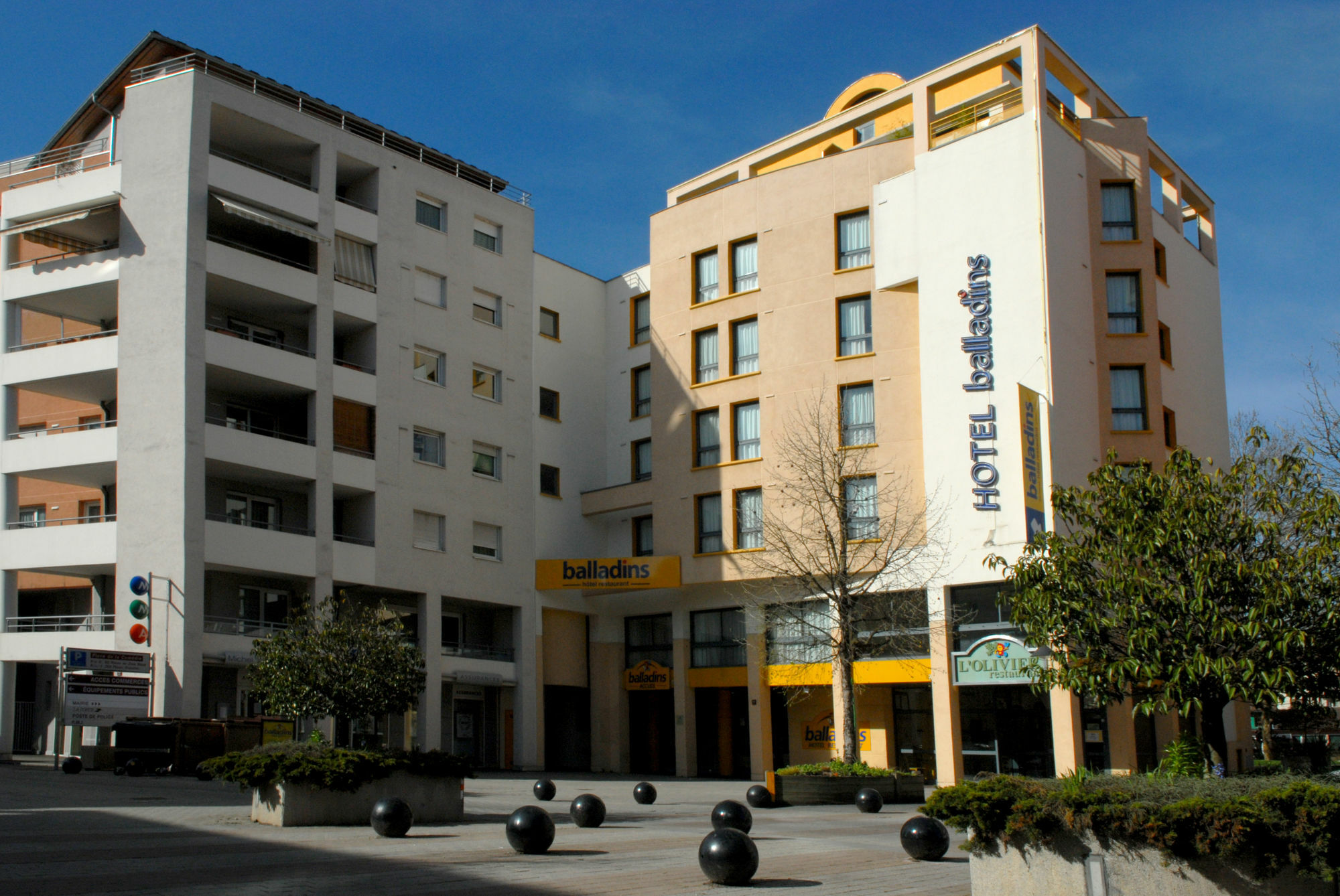 Hotel Ibis Annecy - Cran-Gevrier Exterior foto