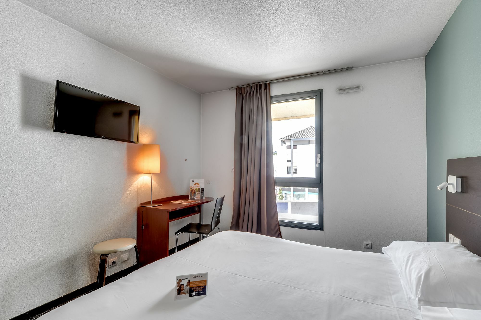 Hotel Ibis Annecy - Cran-Gevrier Exterior foto
